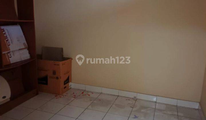 Disewakan Rumah Rapi 1.5lantai Di Pulo Asem 2