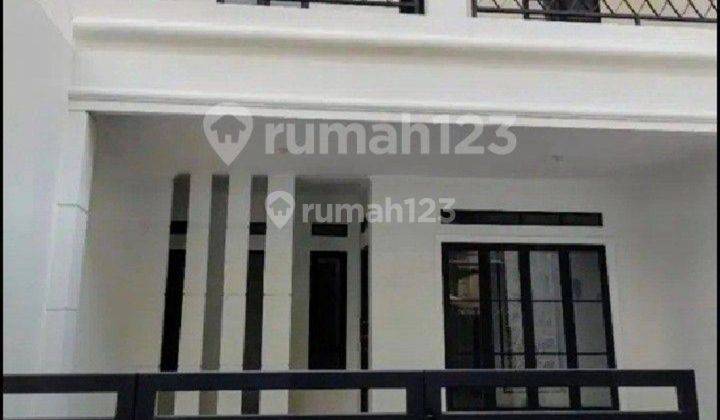 Disewakan Rumah 2lantai Di Tebet Barat 1