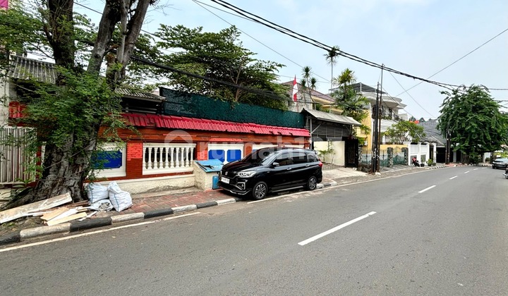 Land for Rent in Tebet Raya Suitable for Business