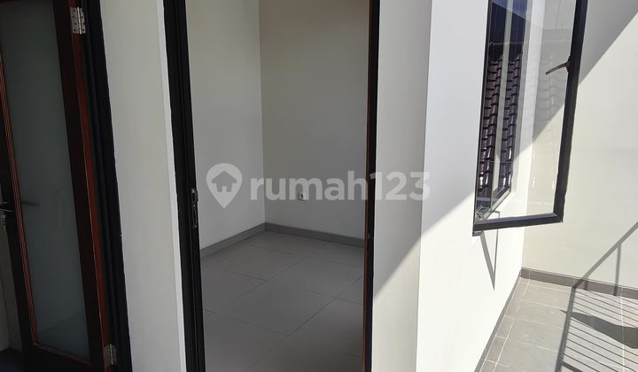 Wts Brand New Rumah Dlm Cluster di Bcs Klp Gading Dgn Lantai Granit Besar 2