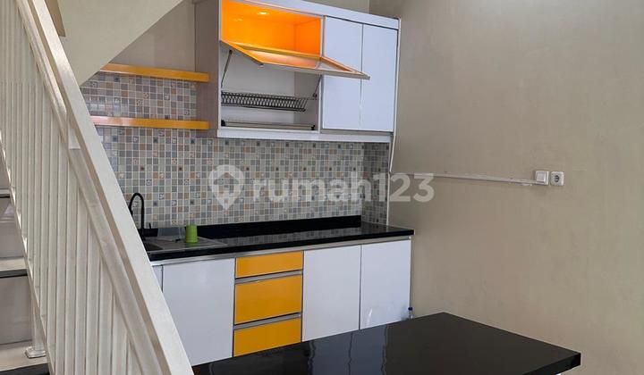 Quick Sale 2-Storey House in Kayu Putih 2