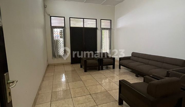 Dijual Rumah Luas Dan Nyaman, 2lantai Siap Huni Di Rawamangun 2