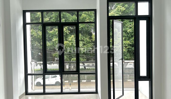 For Sale Brand New 4-Storey Shophouse in Rawamangun 2