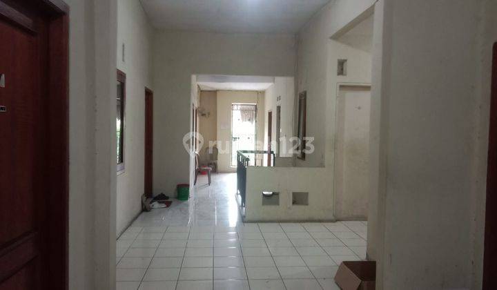 Jual Cepat Rumah Kos 10 Kamar, Dan 2 Kios, Sangat Cocok Untuk Usaha 2