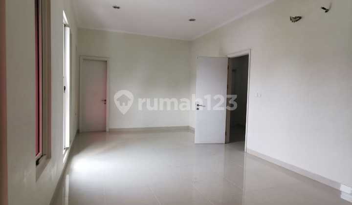 Disewakan Rumah Cluster Maxwell Gading Serpong