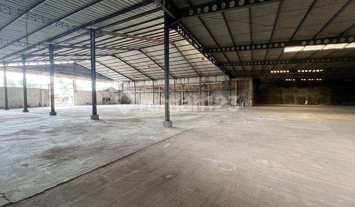 Warehouse for Rent in Cipondoh, Tangerang City Warehouse for Rent in Cipondoh, Tangerang City
