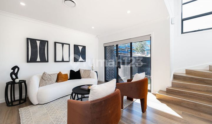 Clarke Grounds Rouse Hill