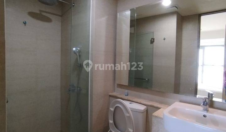 kamar mandi disewakan apartemen gold coast furnished
