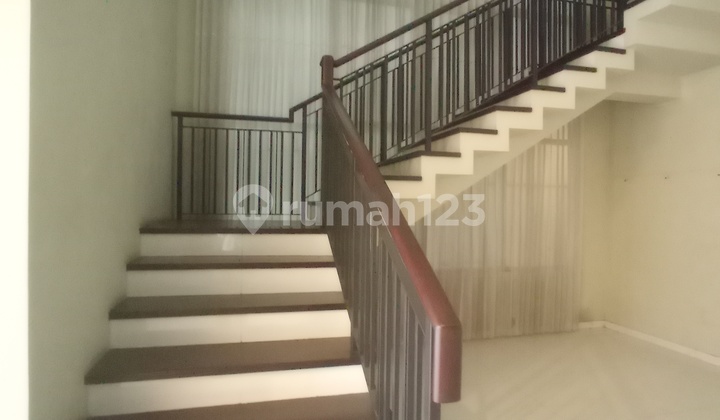 For Sale Modern Minimalist House in Klampis Aji, near Galaxy Mall and ITS. 2