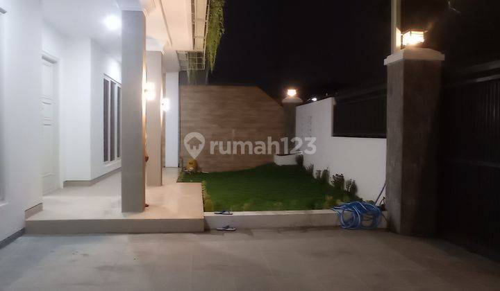 Dijual Rumah Gress Siap Huni Dharmahusada Utara,dkt Galaxy Mall 1