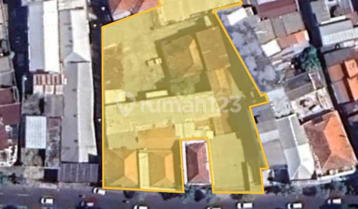 For Sale Commercial Building on Jalan Pahlawan Surabaya Center Near Pasar Turi, Siola, Tunjungan