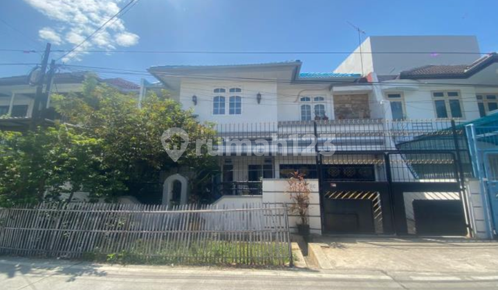 Cheapest Affordable House Below Market Price on Jalan Kartini, Kartini Sawah Besar, Central Jakarta