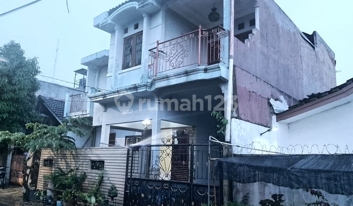 Rumah 2 Lantai Murah SHM di Pamulang Permai Benda Baru Tangsel Strategis Nyaman Harga di Bawah Pasaran 2
