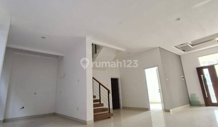 Rumah dijual cempaka putih jakarta pusat town house  2