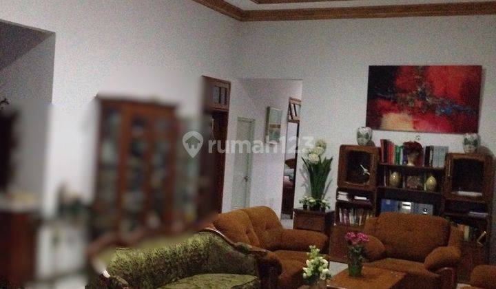 Dijual Tanah Dan Rumah Besar di Jl.kelapa Dua Raya, Depok 2