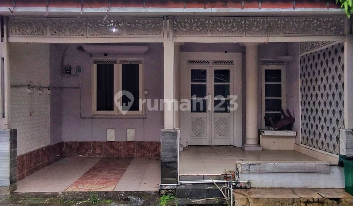 For Sale: 2-story house in Galuh Mas Housing, Karawang, ready to occupy (C0980)