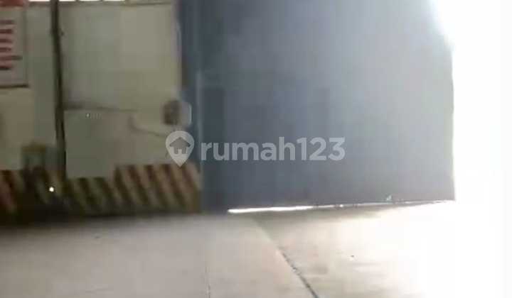 Warehouse for Rent Ready to Use Adjacent to Narogong Road Bekasi