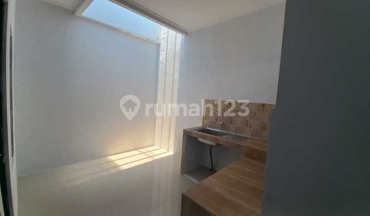 Dijual Rumah Baru Renovasi di Harapan Indah Bekasi