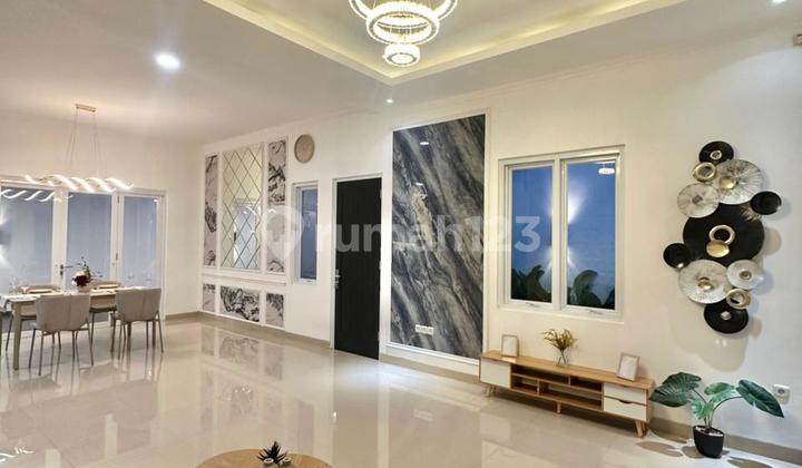 Affordable Luxury House Ready to Occupy in Pancoran Mas, Depok 2