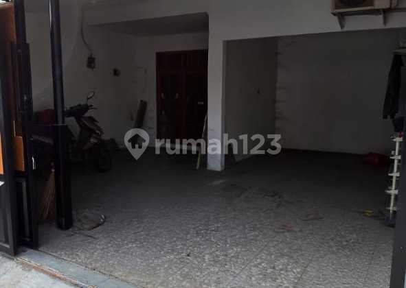 Di Jual Cepat Rumah di Perumahan Alinda Bekasi Utara 1