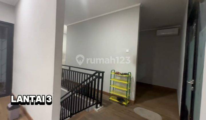 Di Jual Cepat 8 Unit Ruko Gandeng 3 Lantai Siap Pakai 2