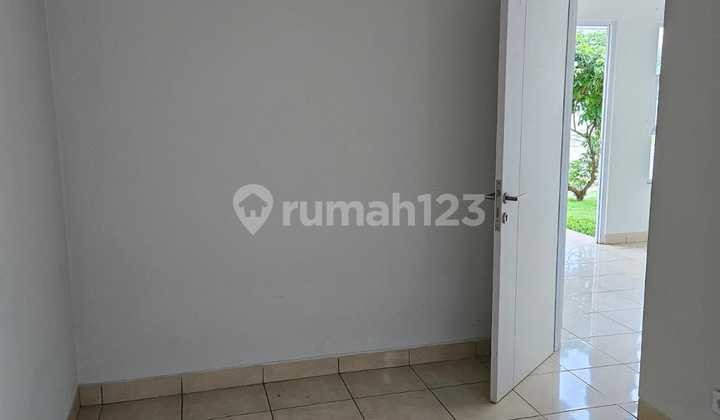Dijual Cepat Rumah di Cluster Kalista Summarecon Emerald Karawang 2