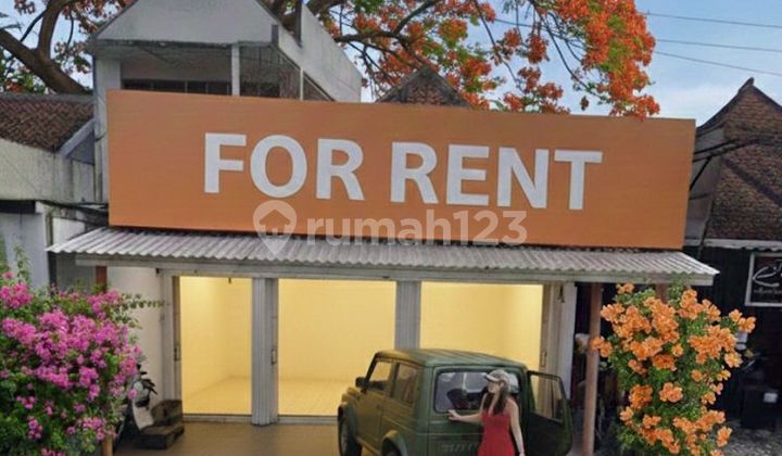 Strategic Shop House in front of Salit House and Indomaret Salatiga