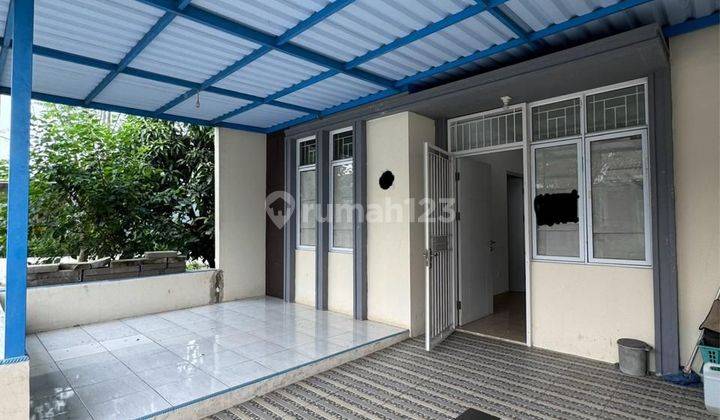 Rumah murah minimalis di Forest Hill SHM Bagus 1