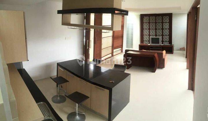 Dijual villa banjar semer kerobokan 2