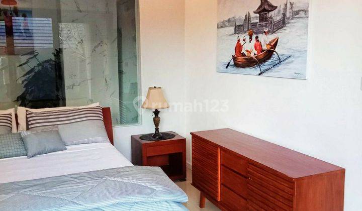 Dijual villa pantai nyanyi 2