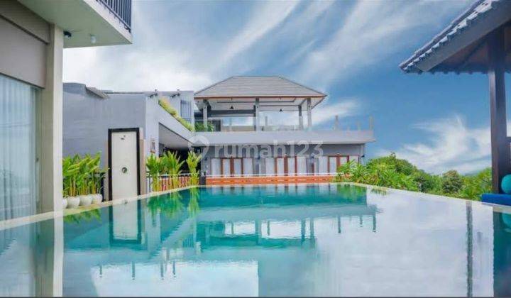 Full view villa for sale in Uluwatu 1