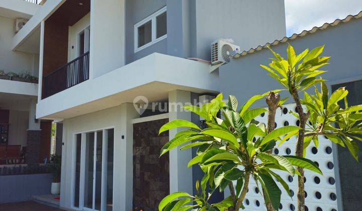 Dijual Villa Modern  2