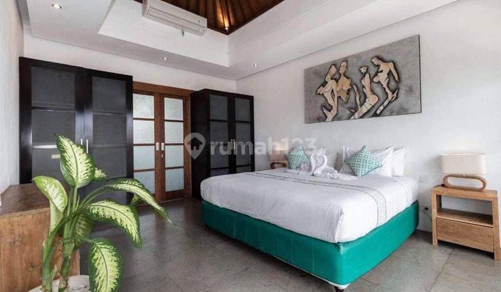 Dijual Villa Moderen Seminyak Kuta Bali 2