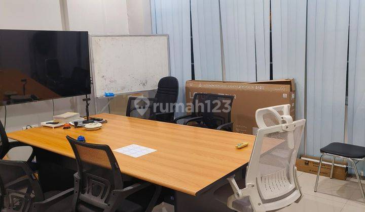 Dijual Ruko di Mutiara Taman Palem 3 Lantai SHM 2