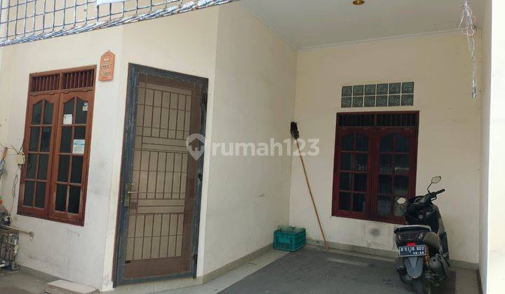 Dijual Rumah di Pademangan 3 Lantai SHM 2