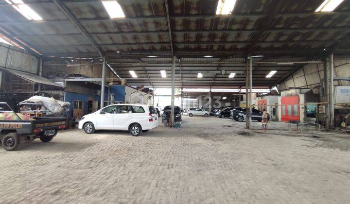 Dijual atau disewa  Bengkel siap pakai Tendean  2