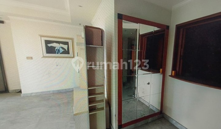 Kondomunium Regency Tunjungan Plaza View City