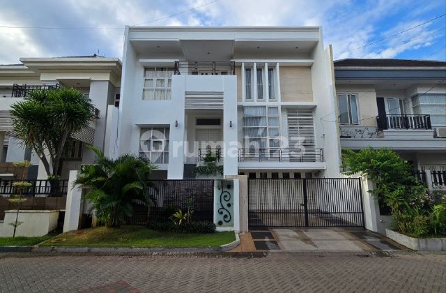 Rumah Araya 1 Minimalis Siap Huni, Garasi 4, Carport 2 1