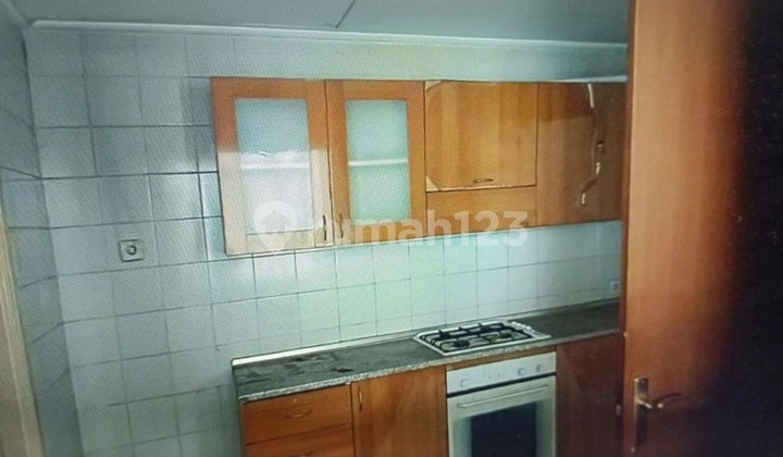 Condominium Regency Tunjungan Plaza View City 2