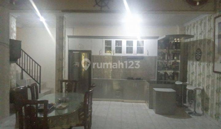 Disewakan Rumah 2 Lantai di Cluster Aralia Harapan Indah Bekasi  2