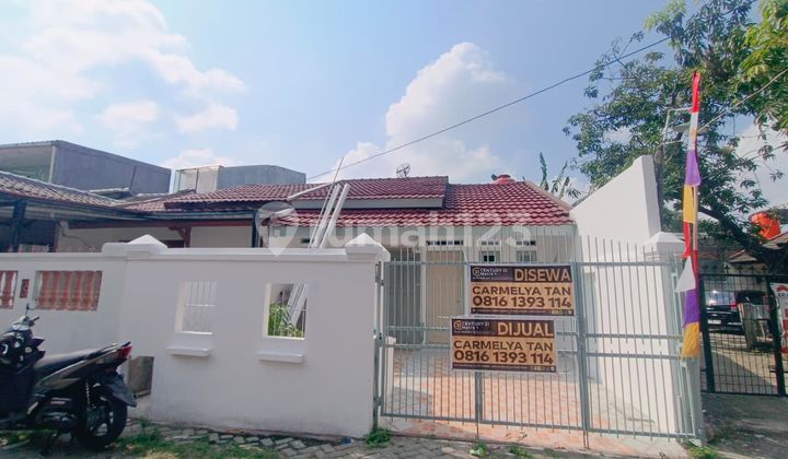 For Rent: House in Taman Harapan Baru For Rent: House in Taman Harapan Baru