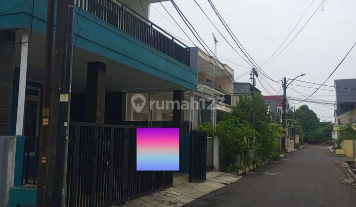 Disewa/dijual Rumah Bagus di taman pulo gebang jakarta timur 1