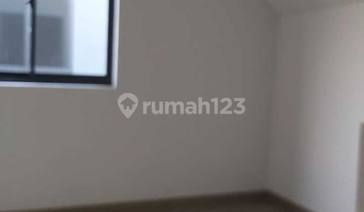 Disewakan Rumah Strategis dan Siap Huni di Wisteria Metland Menteng, Cakung, Jakarta Timur. 2