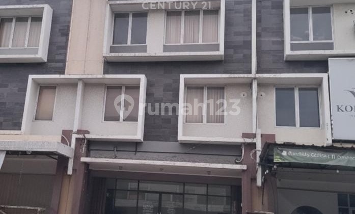 Commercial Shop House in Harapan Indah, Easy Access, Suitable for All Businesses