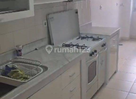 Disewakan Cepat Unit 3 + 1 BR di Apartemen City Resort, Cengkareng, Jakarta Barat. 2