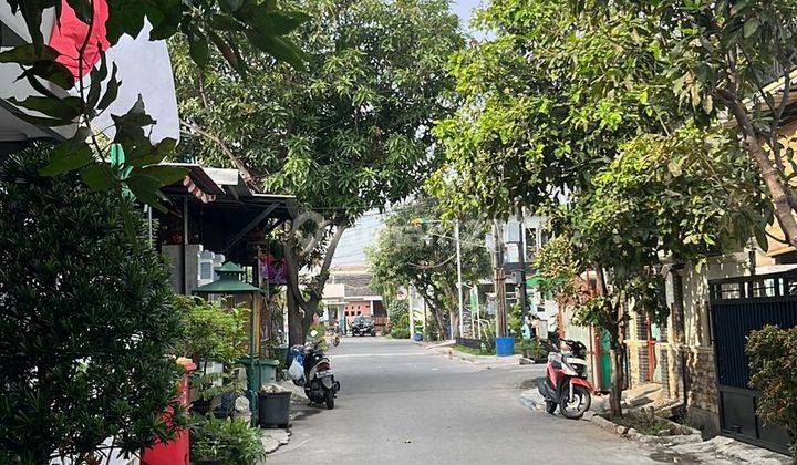 Dijual Rumah Cluster Taman Flora Pondok Ungu Permai Bekasi Jalan Utama 2