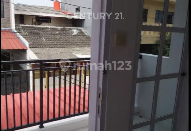 For Sale 2-Story Move-In Ready House in Harapan Indah, West Bekasi 2