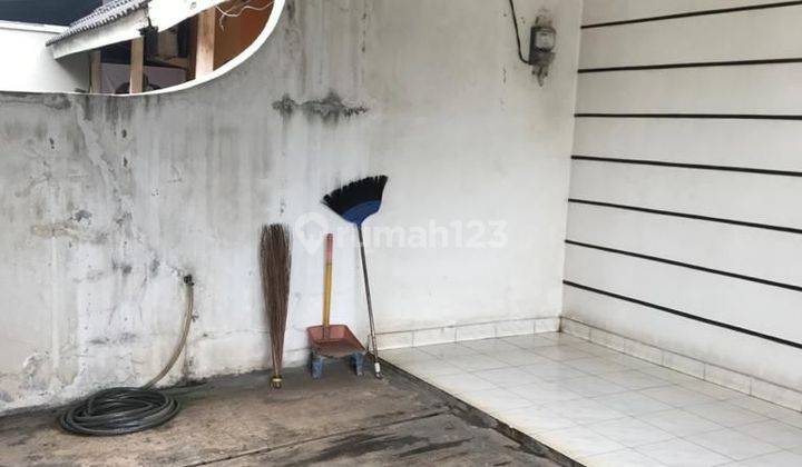 Rumah pinggir jalan umum bisa untuk usaha,kost bebas banjir dekat Universitas Pamulang 1 2