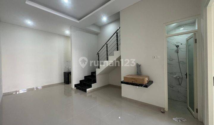  Rumah Baru 2lt Klampis Surabaya Siap Huni 2