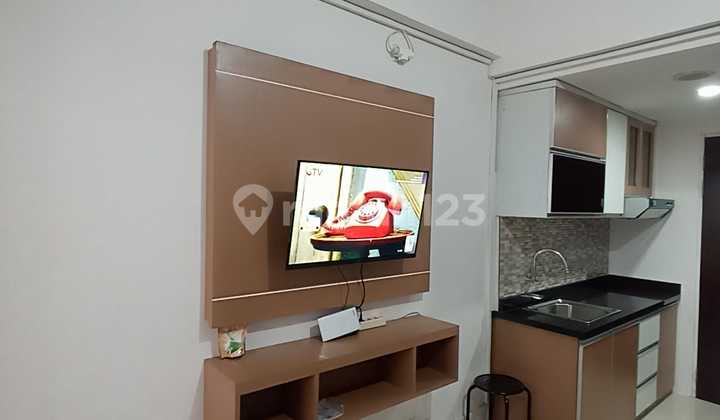 For Rent Bale Hinggil Apartment Near Rungkut Industrial Furnished
